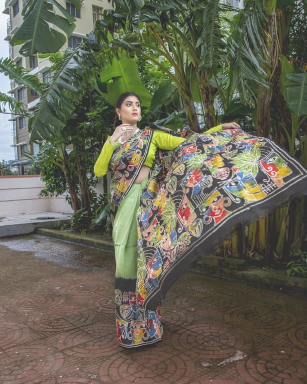 Cucumber Green Multicolor Abstract Batik Print Murshidabad Silk Saree by Nakshipar