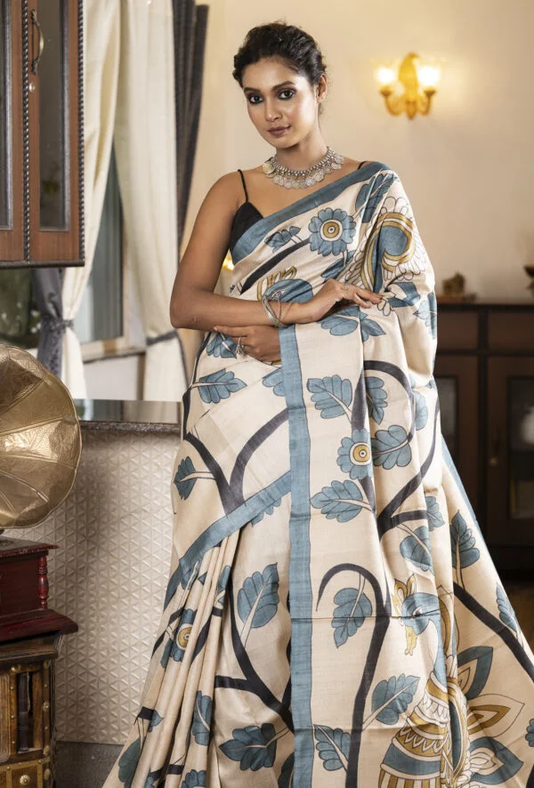 Nakshipar Tussar Saree