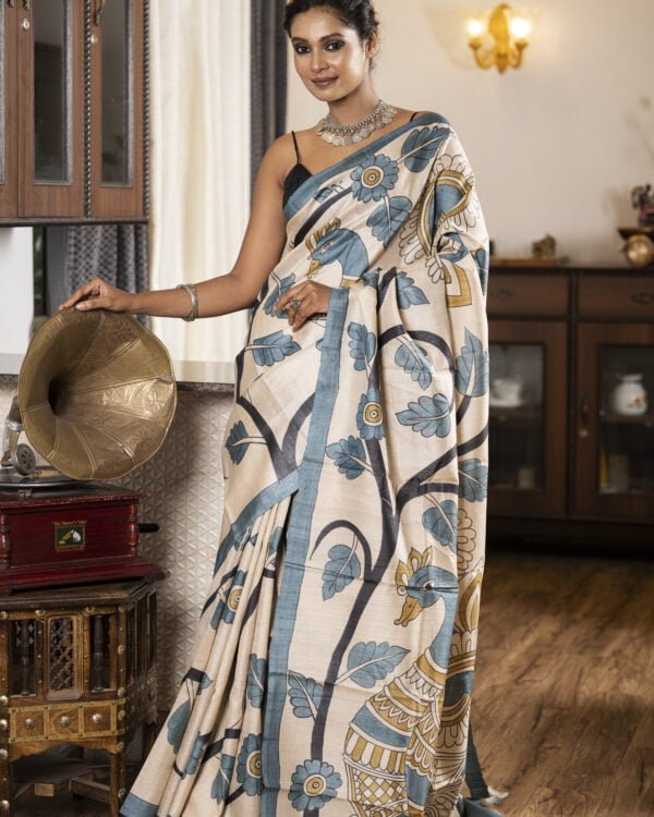 Nakshipar Tussar Saree