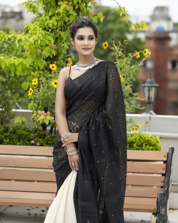 Nakshipar Cotton Saree