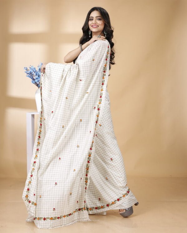 Nakshipar's Off White Check Bishnupur Silk Embroidery Saree