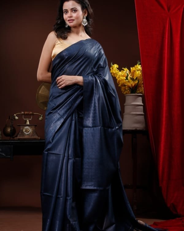 Nakshipar Muga Tussar saree
