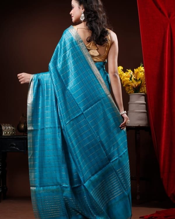 Nakshipar Muga Check Tussar saree